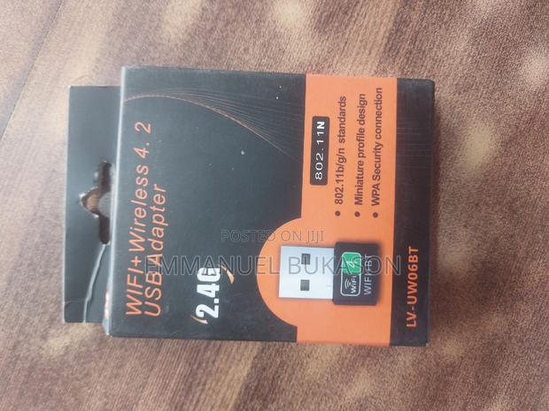 Wifi and Bluetooth Combined Adapter · Photo 3