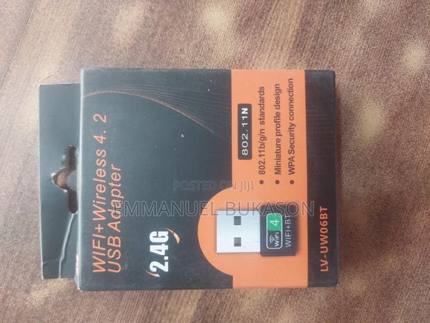 Wifi and Bluetooth Combined Adapter · Photo 4