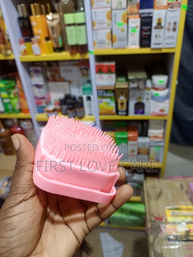 Silicone Brush Scrub · Photo 4