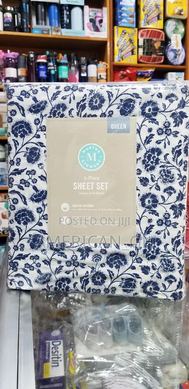 4 Pieces Martha Stewart Sheet Set (Queen) · Photo 3