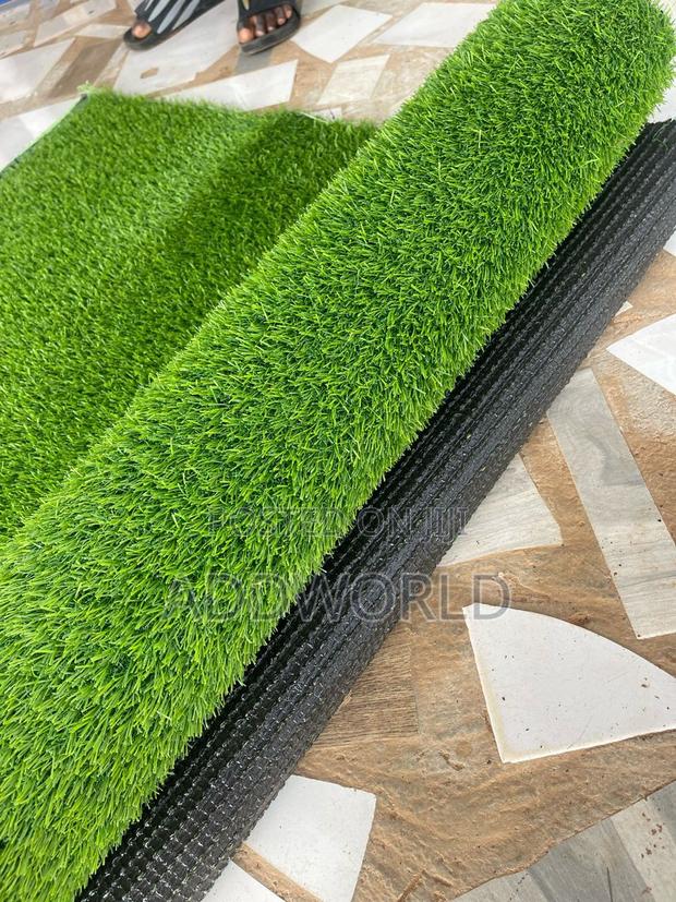 Original Premium Green Grass 50mm Thickness 250gh Per SQM photo 3