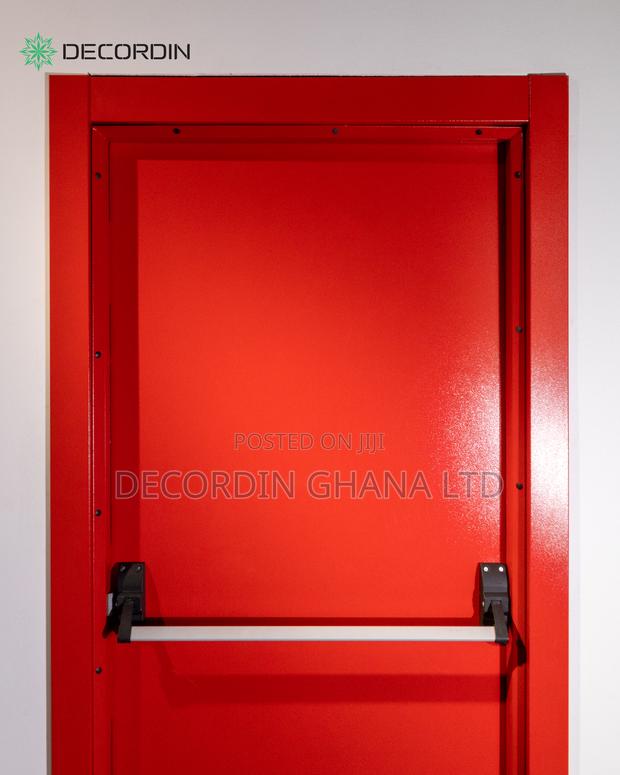 Emergency Fire Exit Door for Public Buildings