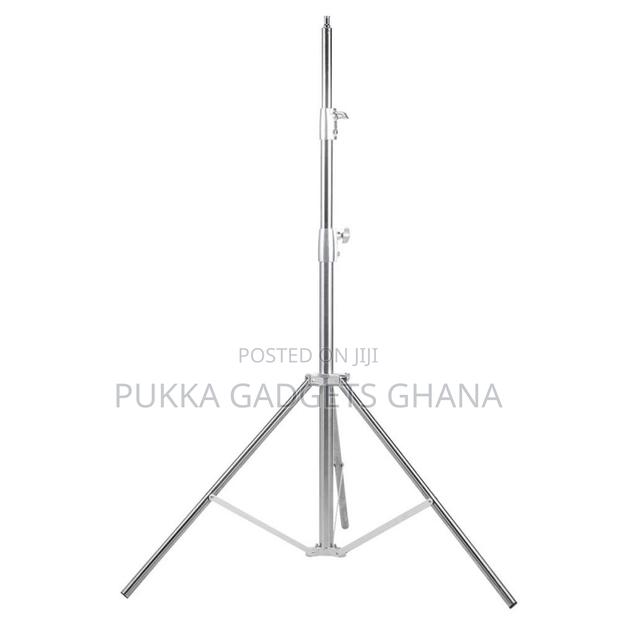 Silver Light Stand · Photo 3