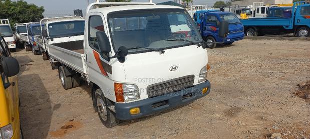 Hyundia Mighty Two Truck