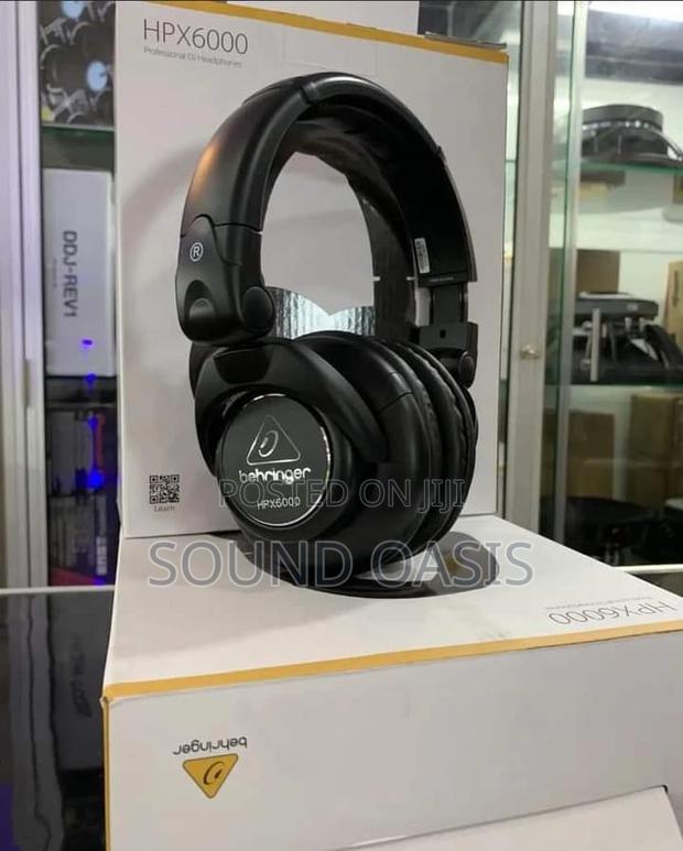 Behringer Hpx6000 Professional Headphones · Photo 3