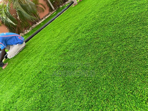 Original Premium Green Grass 50mm Thickness 250gh Per SQM photo 7