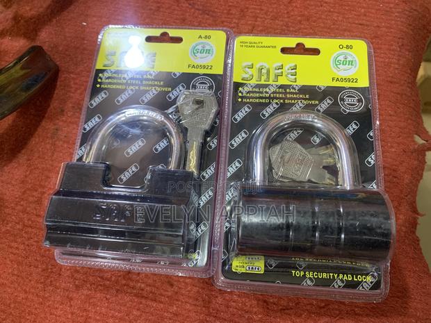 Safe Padlock · Photo 4