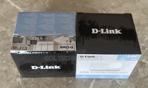 D-Link 5port Switch DES-1005C · Photo 3