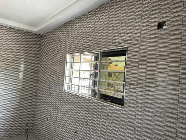 7bdrm Block of Flats in Tech Apromase, Kumasi Metropolitan for sale photo 8
