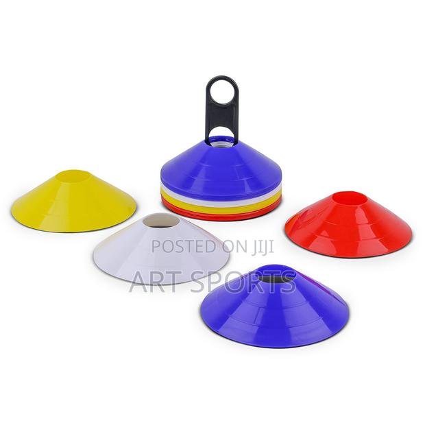 Set of Flat Cones ( 50 Pieces ) · Photo 2
