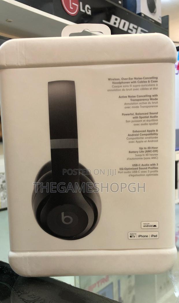 Beats Studio Pro Wireless Headphones · Photo 2