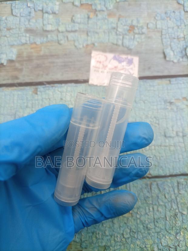 Chapstick / Lip Balm Tube (10 Pieces) · Photo 2