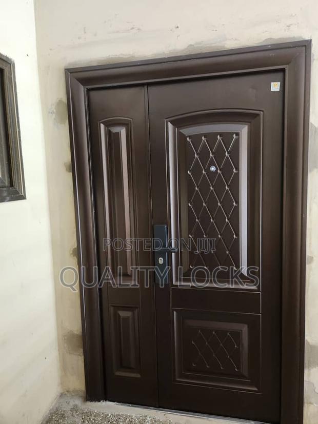 Durable China Door · Photo 3