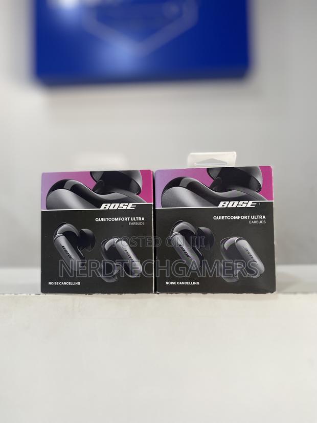 Bose Quiet-Comfort Ultra Earbuds · Photo 2