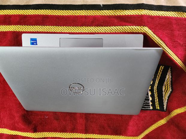 New Laptop Dell Latitude 5440 16GB Intel Core i7 SSD 256GB · Photo 3