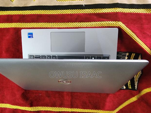 New Laptop Dell Latitude 5440 16GB Intel Core i7 SSD 256GB · Photo 4