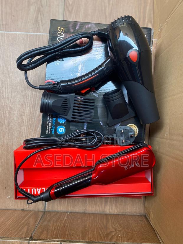 Professional Straightener and Dryer · Photo 4
