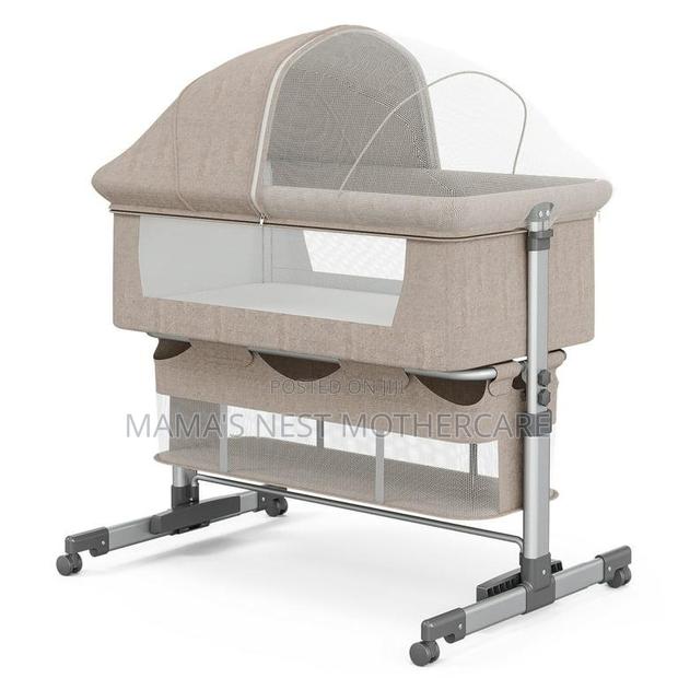 Baby Bassinet · Photo 2