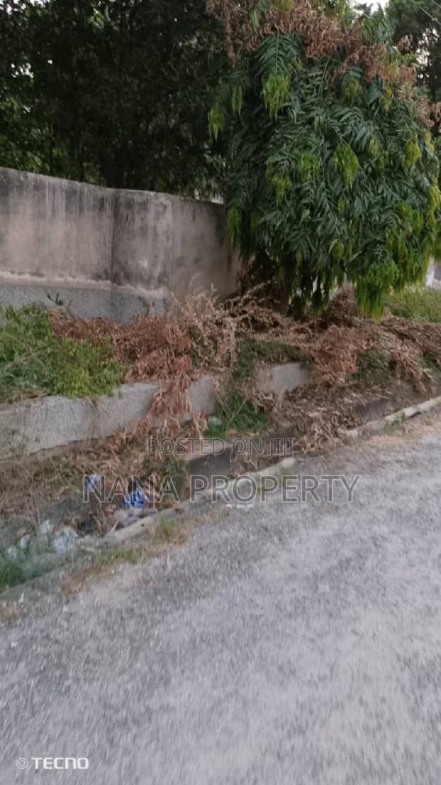 Six Plots of Land for Sale Located at Oyarifa Kuotaam Estate · Photo 2