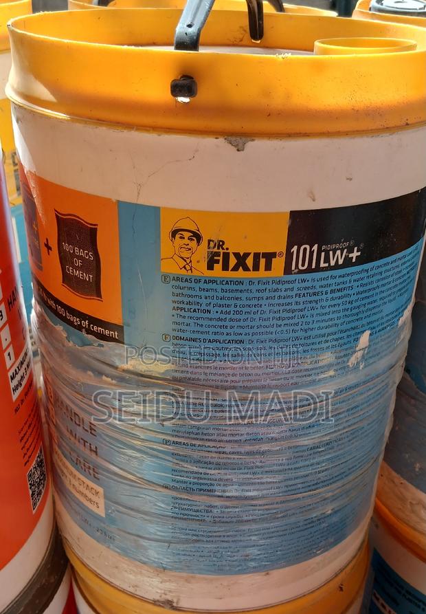 Dr Fix Waterproof Admixture for Mortar and Concrete. · Photo 2