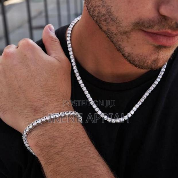 Tennis Necklace and Bracelet Set · Photo 3