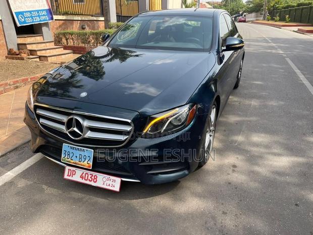 Mercedes-Benz E300 2018 Black