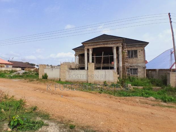 6bdrm House in K Fuseini Estate, Kumasi Metropolitan for sale photo 3