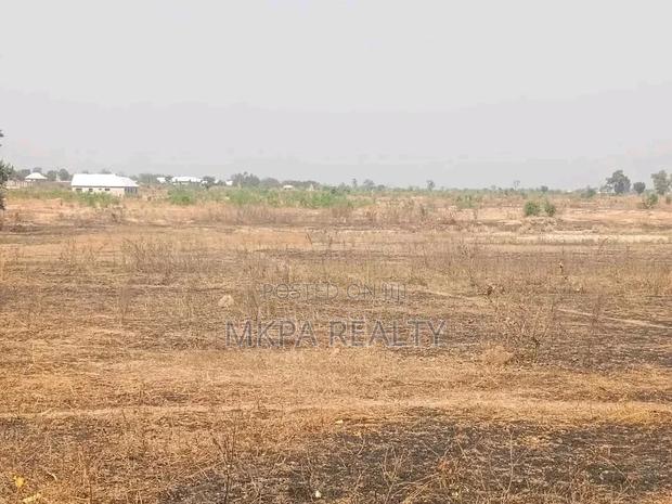 Plot at Banvim Manguli Area for Sale. Tamale · Photo 4