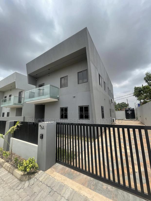 4bdrm Townhouse/Terrace in Encore Properties, East Legon for sale · Photo 2