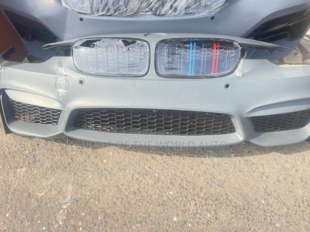 F 30 BMW Front Bumper Speck