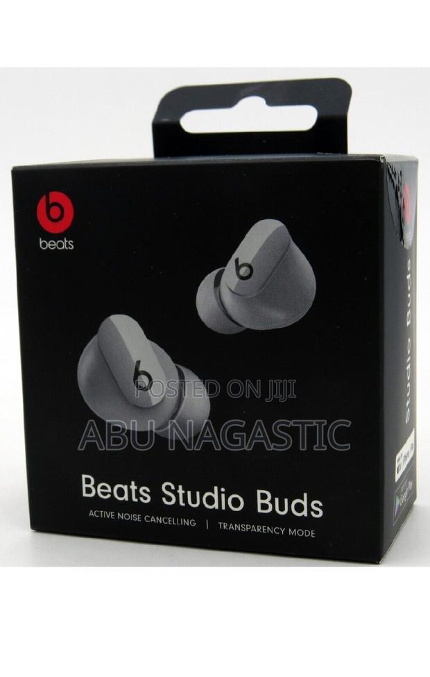 Beats Studio Buds · Photo 4