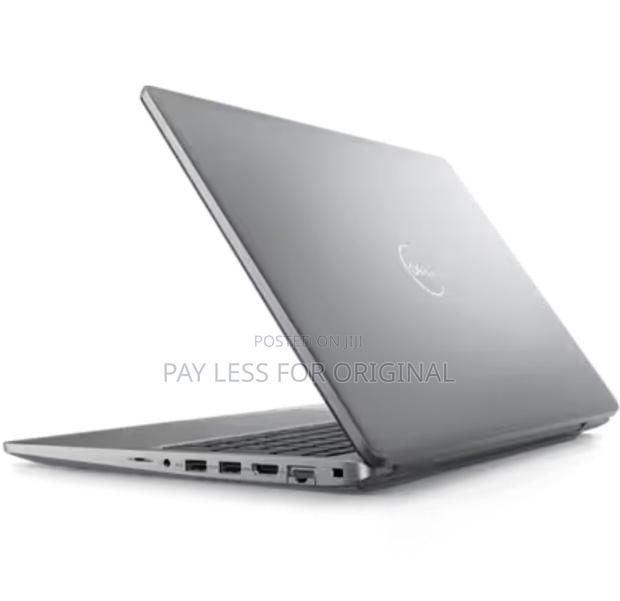 New Laptop Dell Latitude 5580 16GB Intel Core I7 SSD 512GB · Photo 4