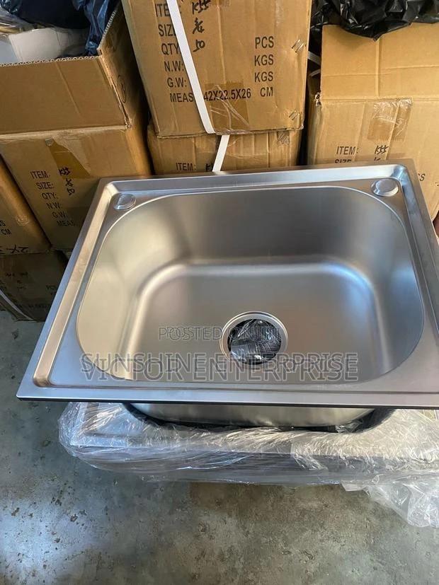 Single Bowl Kitchen Sink · Photo 2