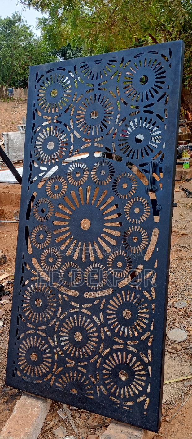 Hill Small CNC Small Gate · Photo 2