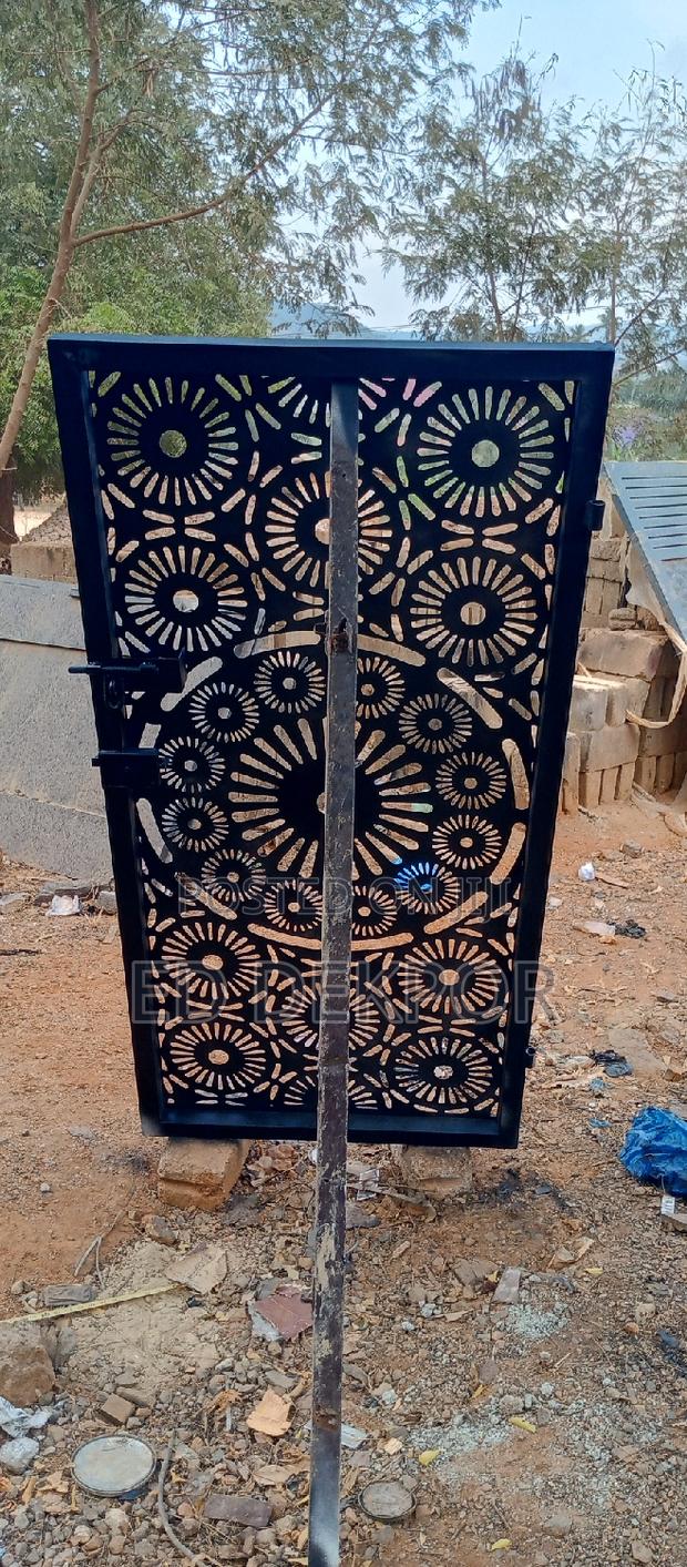 Hill Small CNC Small Gate · Photo 3