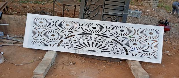New Latest Metal Wall Design photo 2