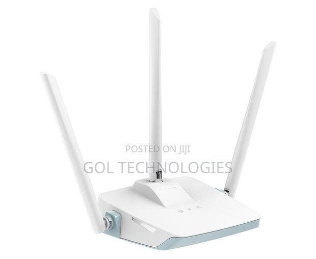 D-Link Pro AI RO4 N300 Smart Router