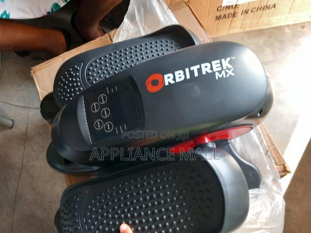 Orbitrek MX Motorised Elliptical Machine · Photo 3