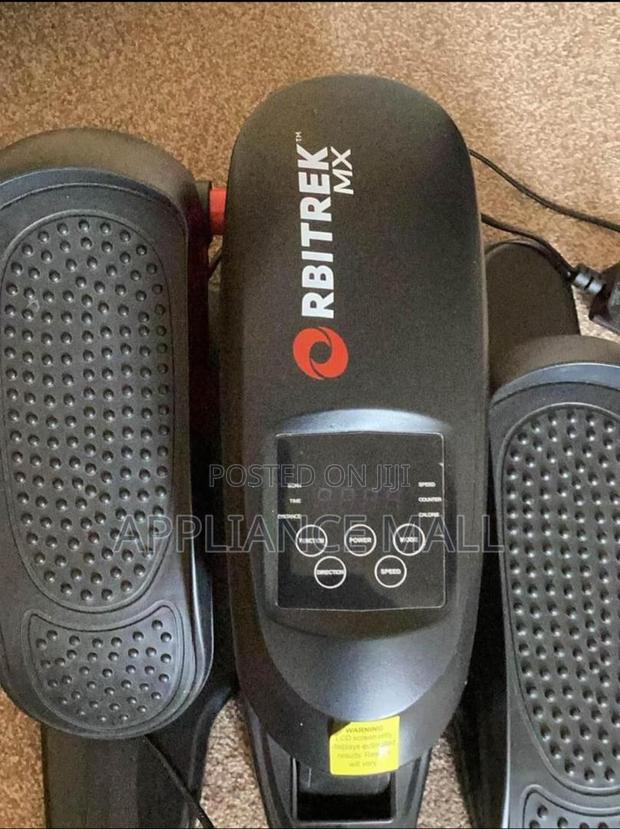 Orbitrek MX Motorised Elliptical Machine · Photo 2