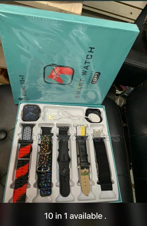 10+1 Crown Ultra Smartwatch · Photo 3