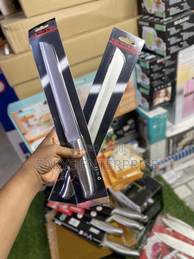 Stainless Steel Bread Knife · Photo 4