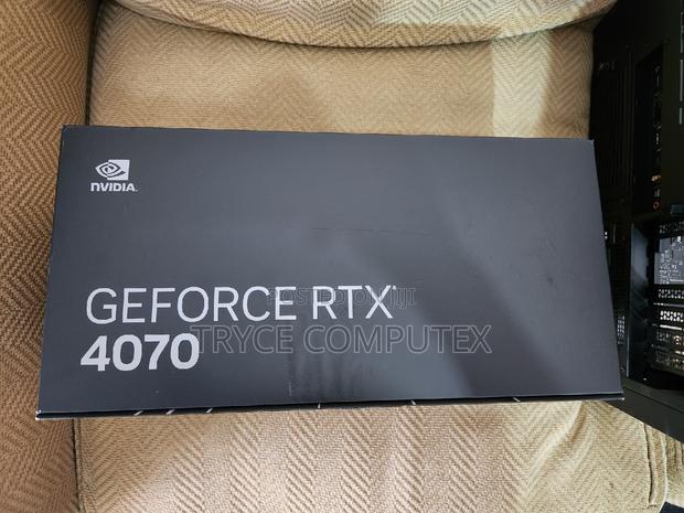 Nvidia RTX 4070 12gb Fe Graphic Card · Photo 4