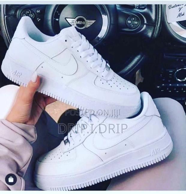 Airforce 1 All White .High Quality .In Box · Photo 3