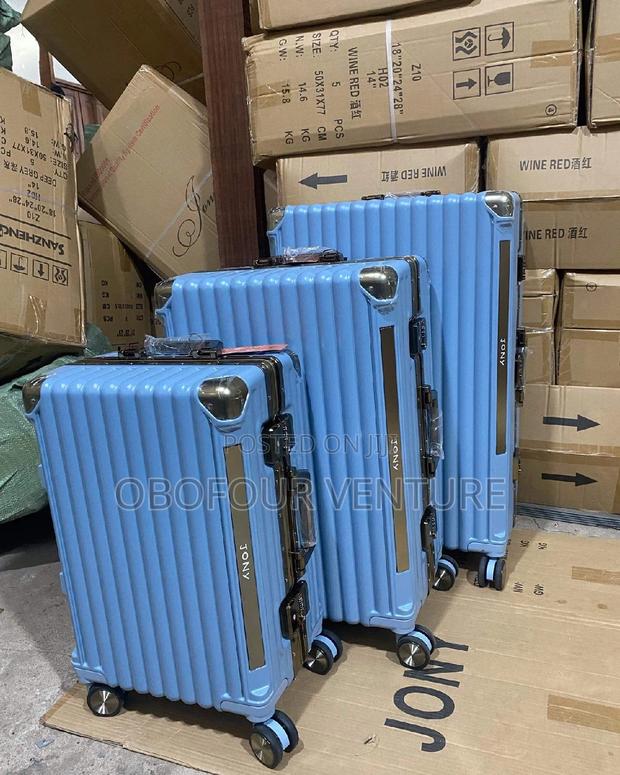 -Engel Blue LUXURY DESIGNER 
 Luggage · Photo 4