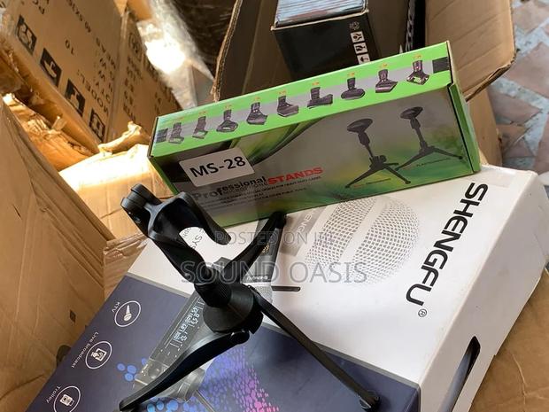 Desktop Microphone Stand (Professional) · Photo 3