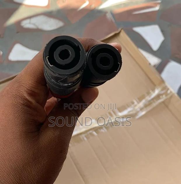 Speakon Female To 6.35mm Jack 1/4" Speaker Cable · Photo 4