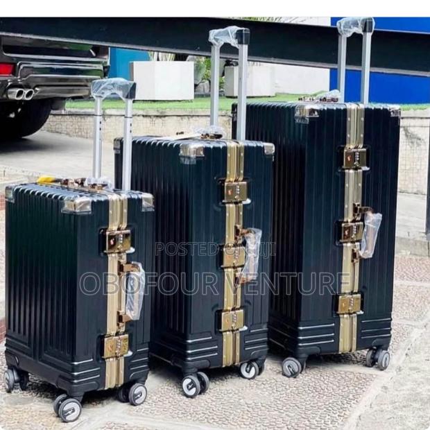 -Engel- Black Luxury Designer Luggage · Photo 3