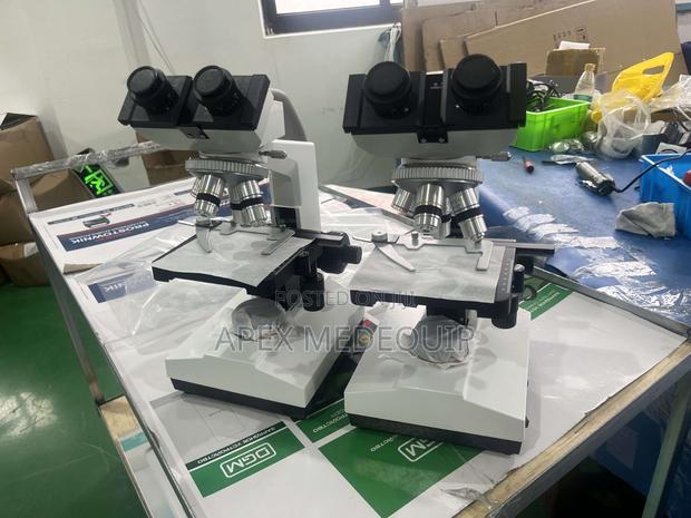 Microscope Olympus Ch · Photo 1