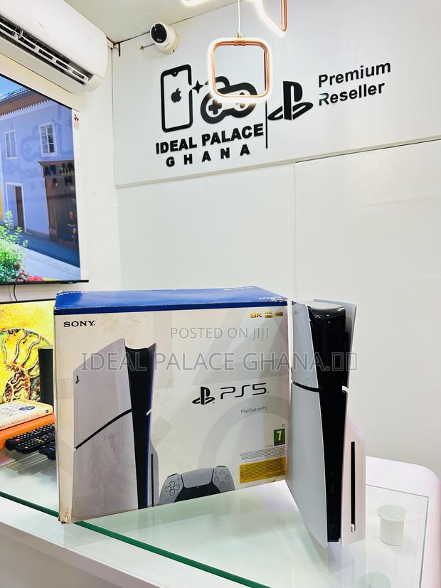 Pre Owned New Ps5 Standard Slim · Photo 3