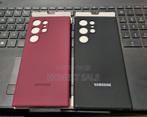 Samsung S24 Ultra Silicone Case · Photo 4